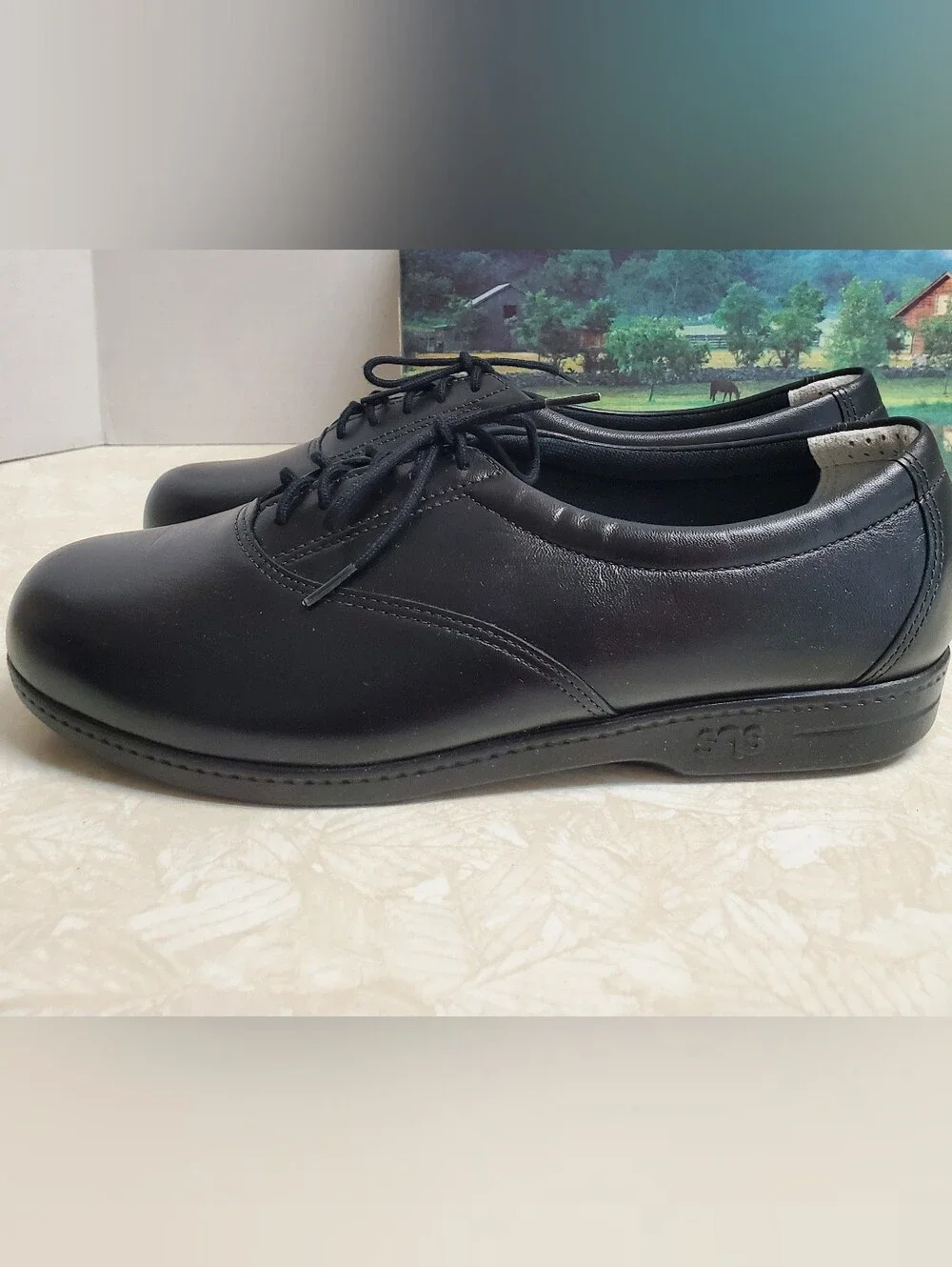 SAS Black Leather Whisper Walking Shoe